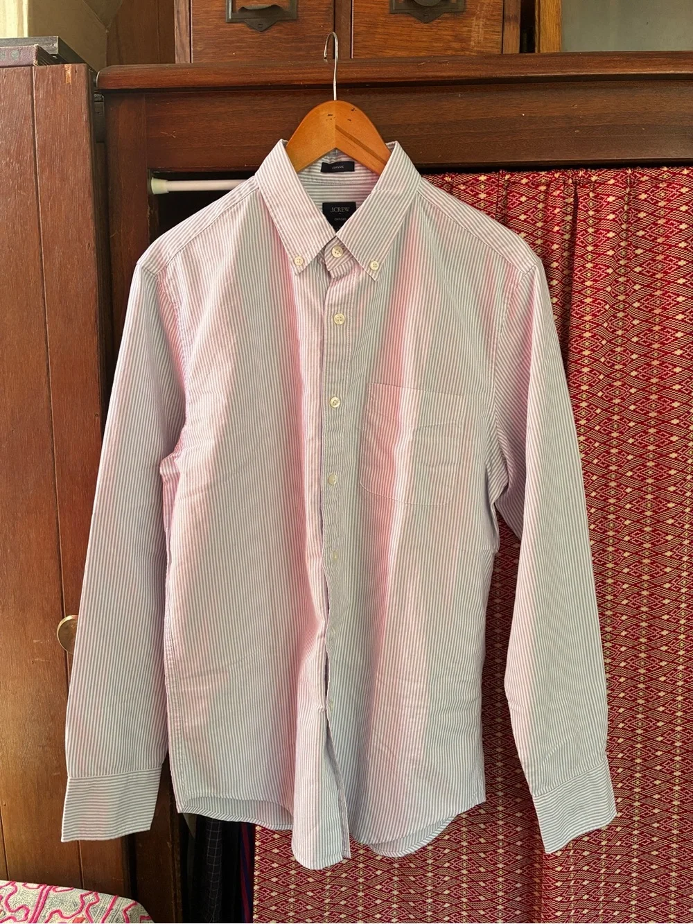 NWT MEN’s J. Crew 100% cotton purple & white classic button-down Oxford shirt